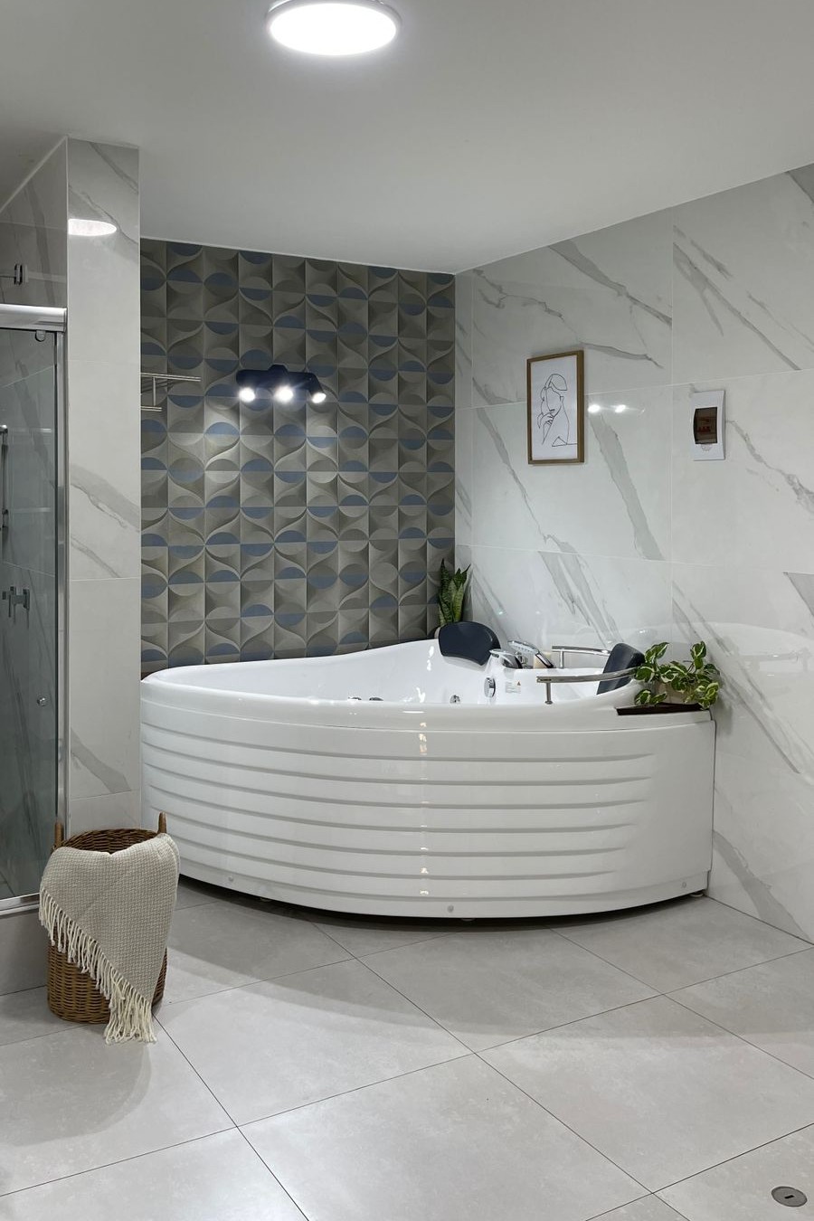 WhatsApp Image 2025-08-22 at 7.00.07 PM